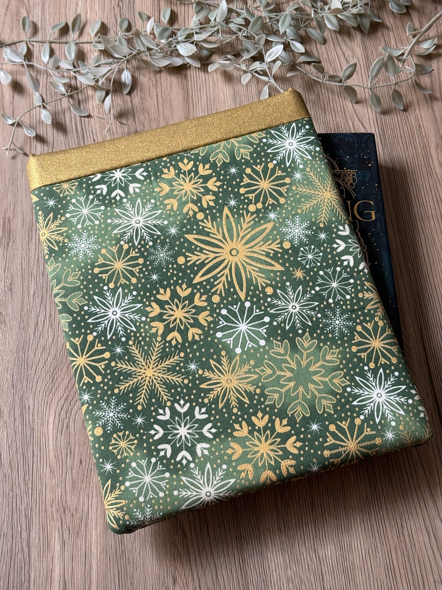 green snowflakes book sleeve
