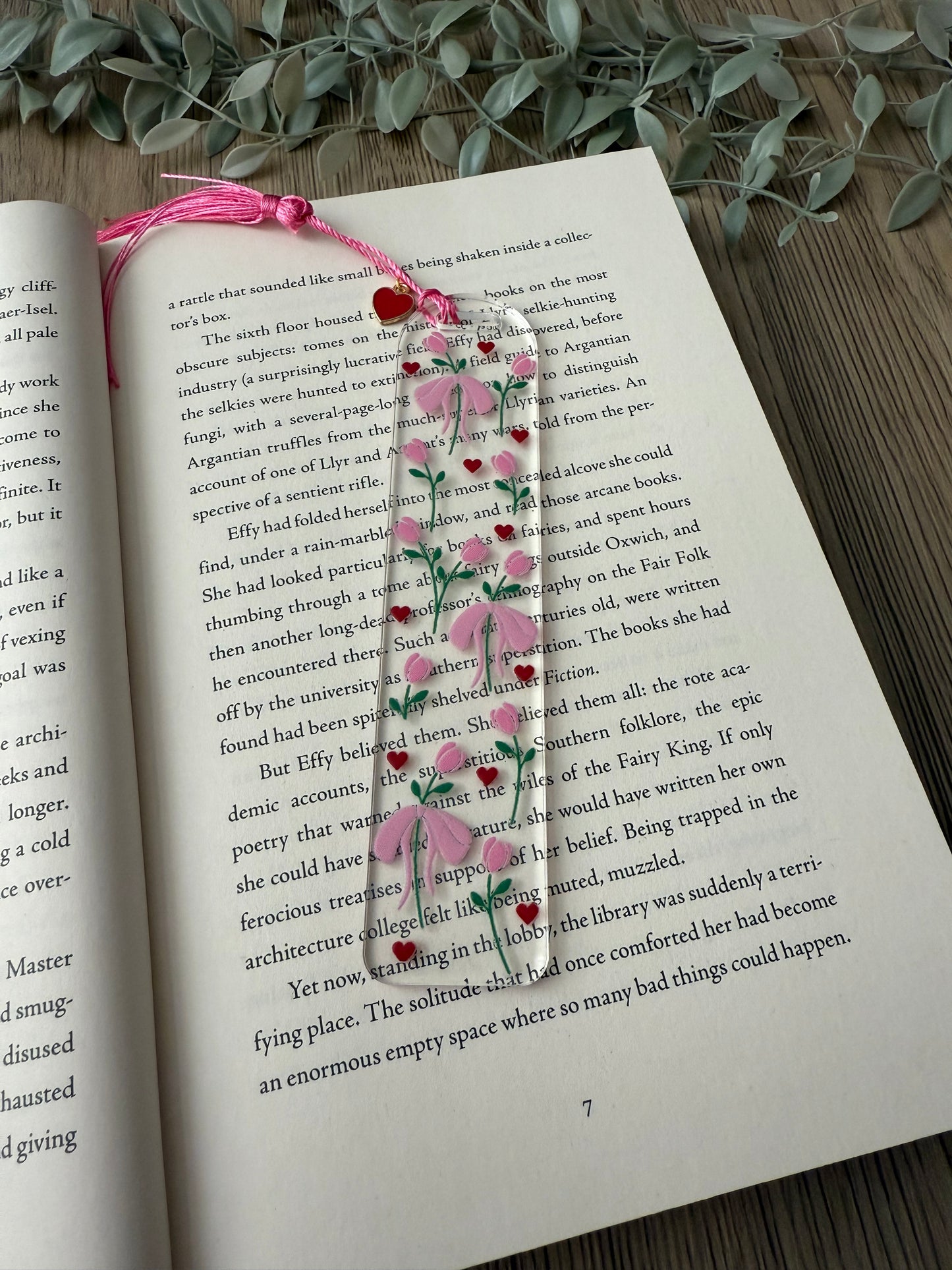 tulips & hearts bookmark